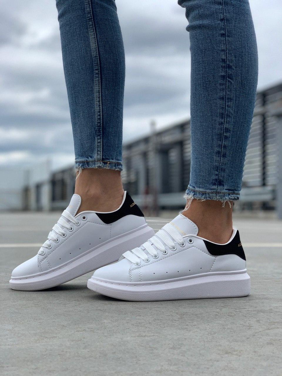 Alexander McQueen Low White Black 1