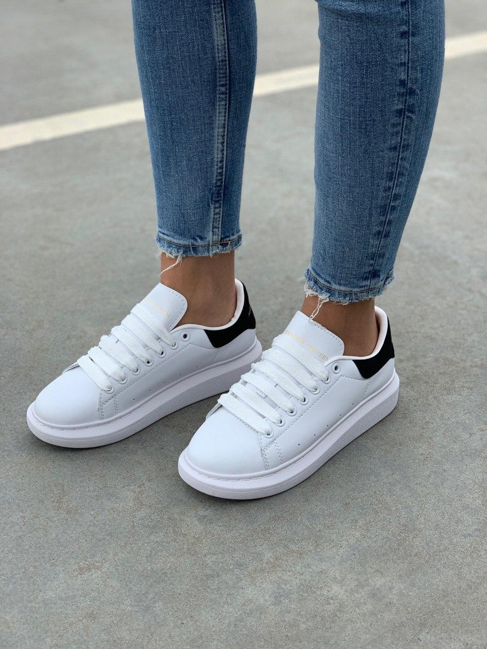 Alexander McQueen Low White Black 1