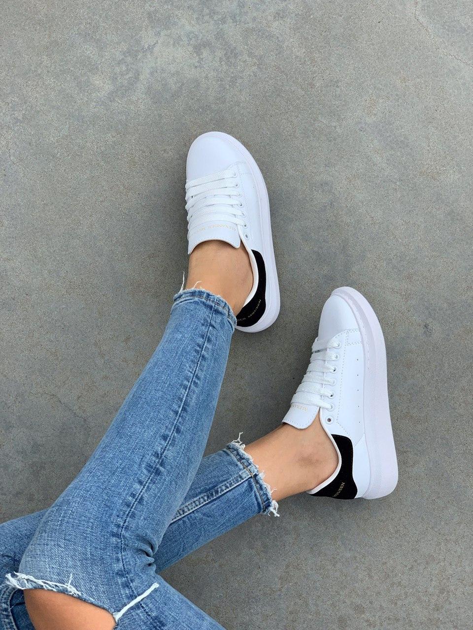 Alexander McQueen Low White Black 1