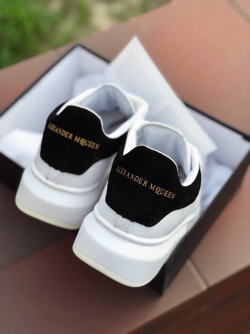 Alexander McQueen Low White Black 2