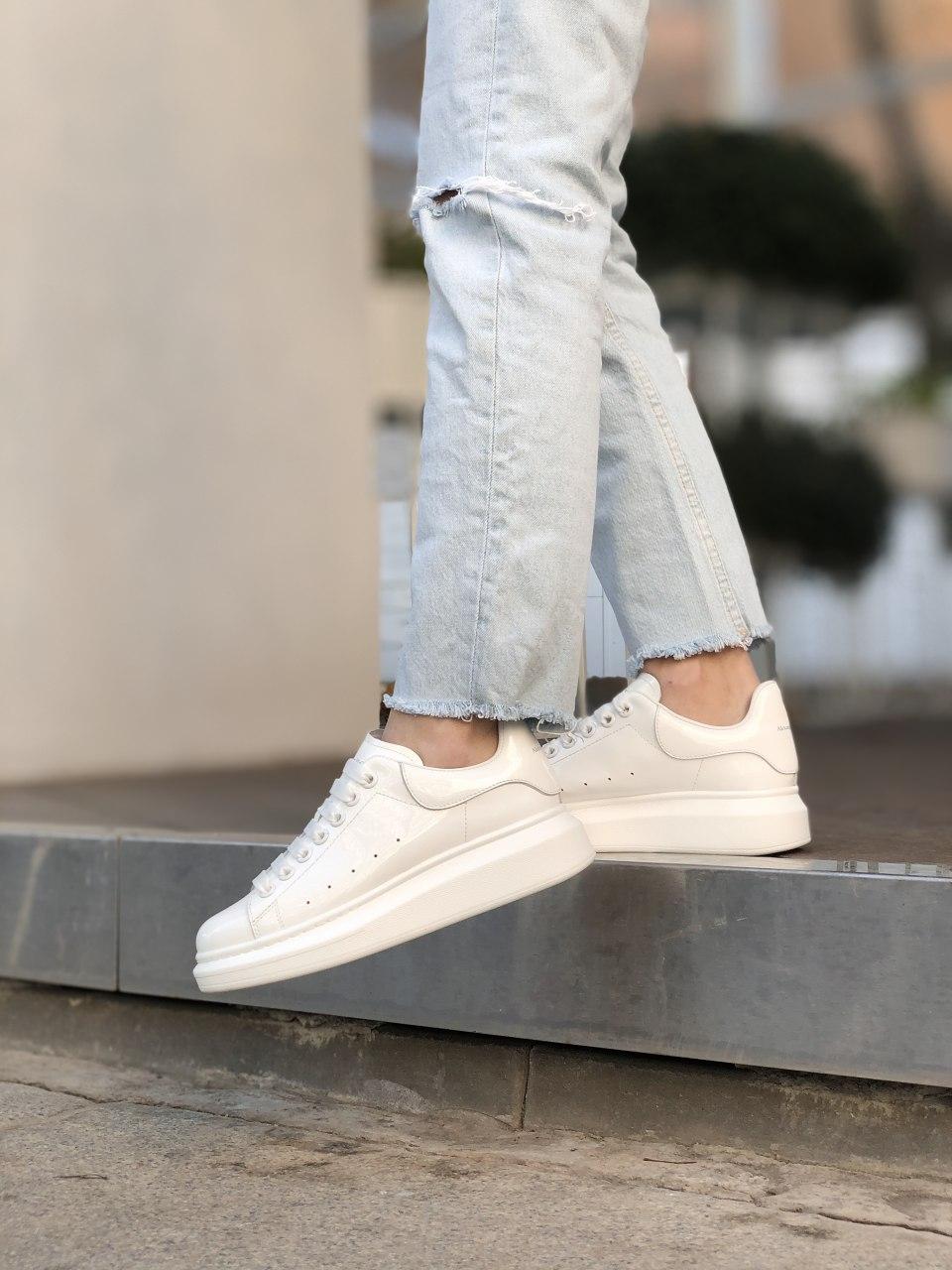 Alexander McQueen Low White Pearl