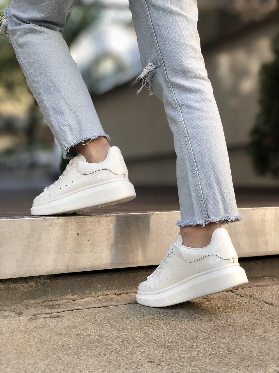 Alexander McQueen Low White Pearl