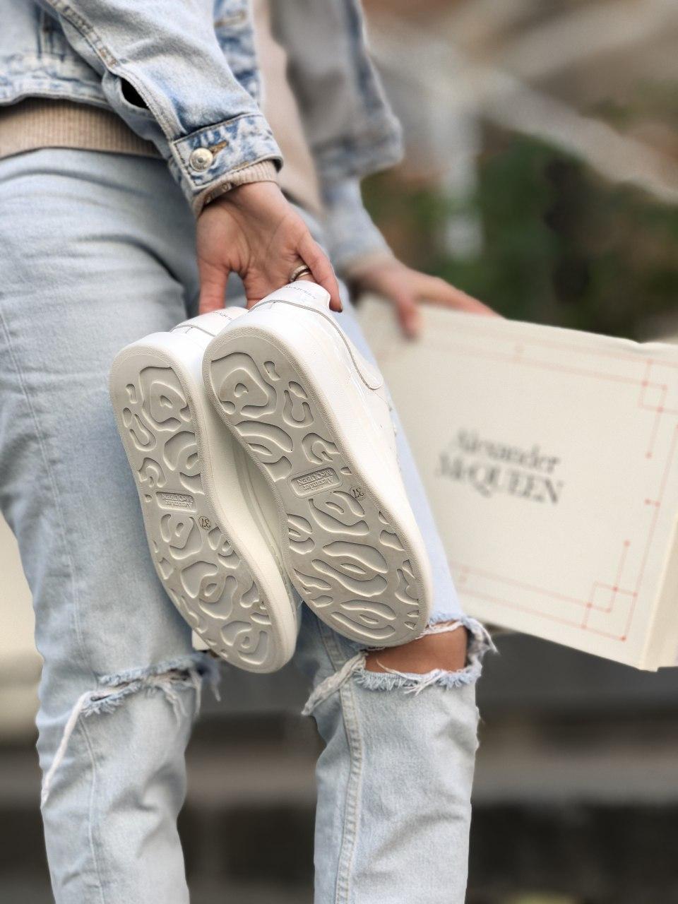 Alexander McQueen Low White Pearl