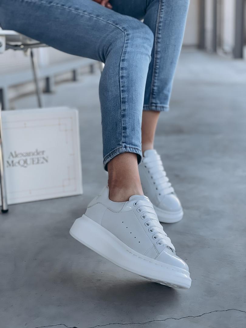 Alexander McQueen Low White Pearl 2