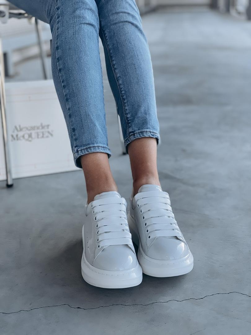 Alexander McQueen Low White Pearl 2