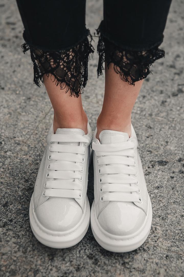 Alexander McQueen Low White Pearl 2
