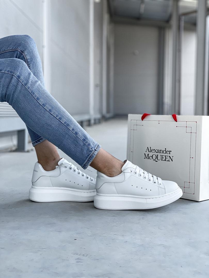 Alexander McQueen Low Triple White