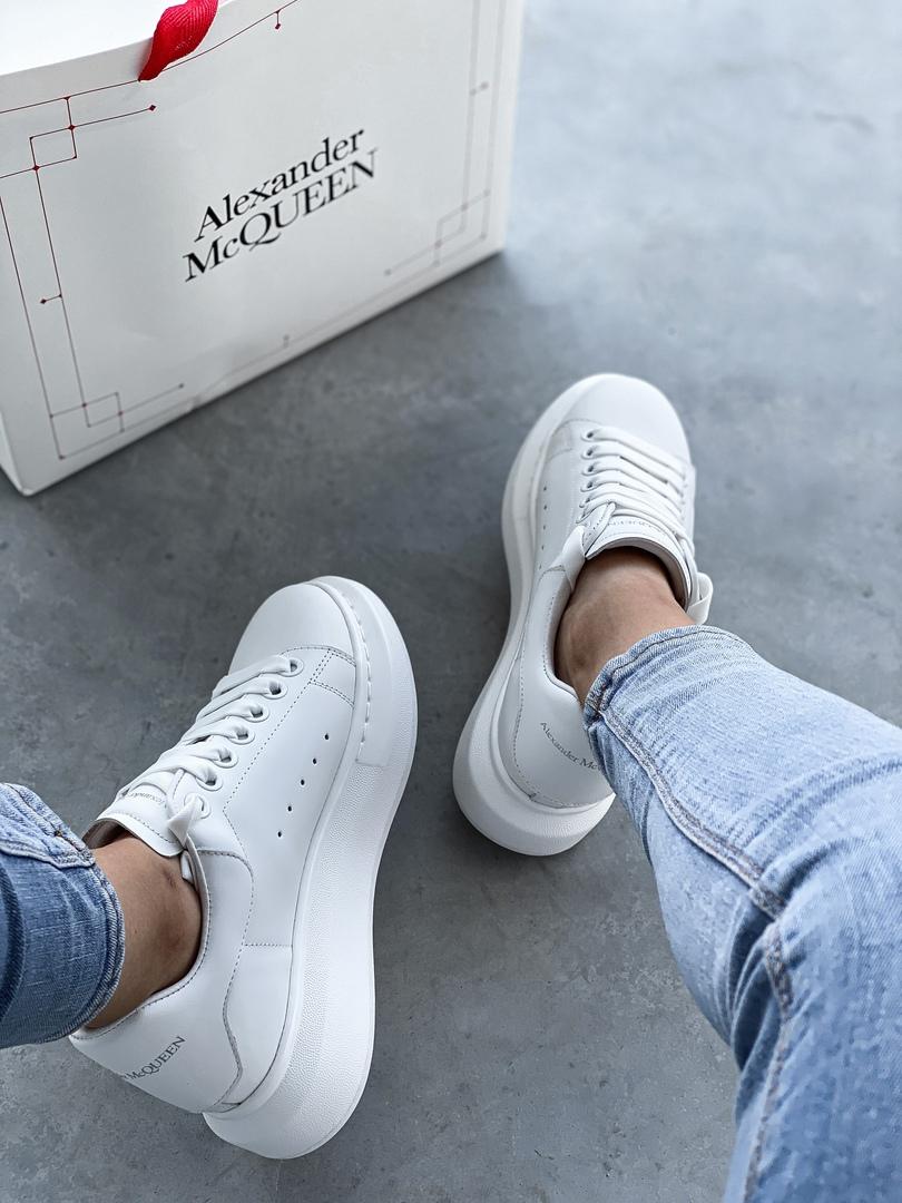 Alexander McQueen Low Triple White