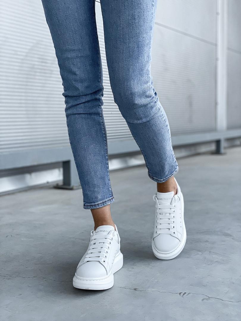 Alexander McQueen Low Triple White