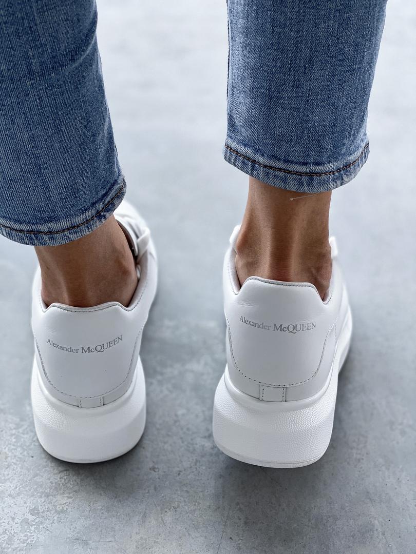 Alexander McQueen Low Triple White