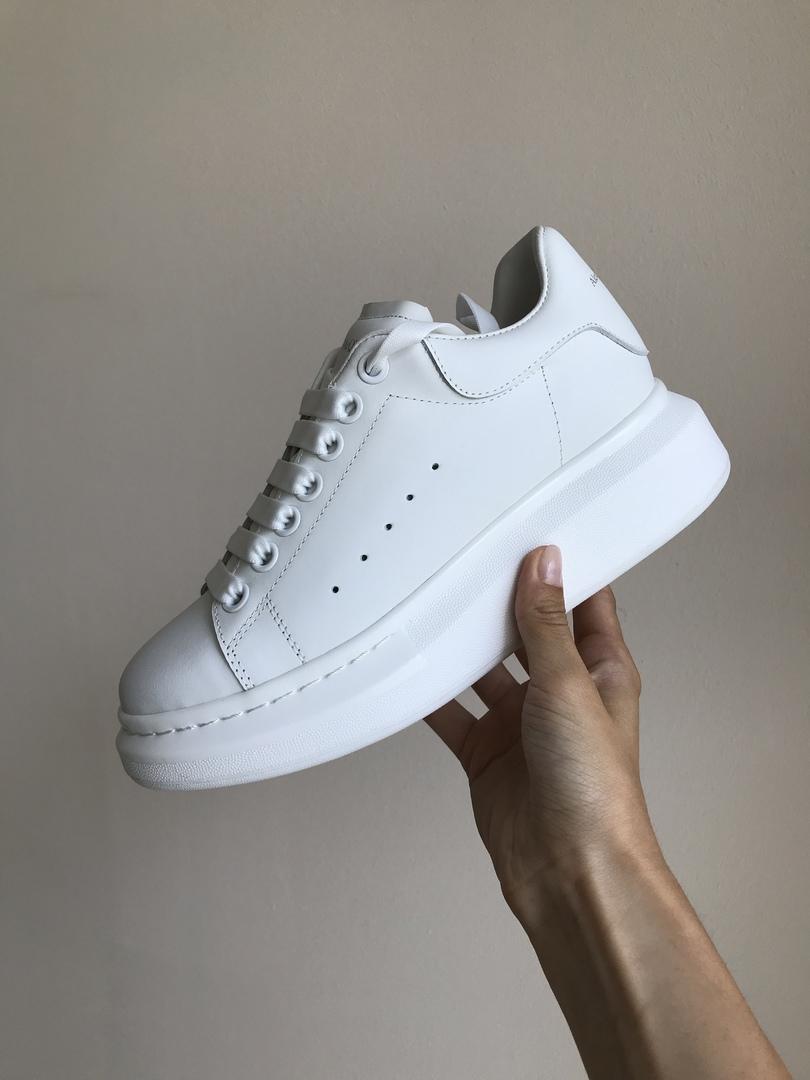 Alexander McQueen Low Triple White