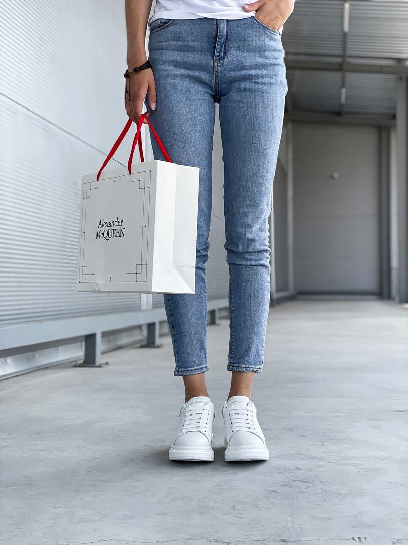 Alexander McQueen Low Triple White
