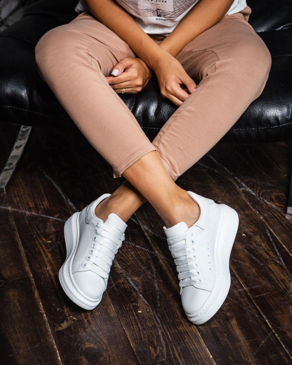 Alexander McQueen Low Triple White