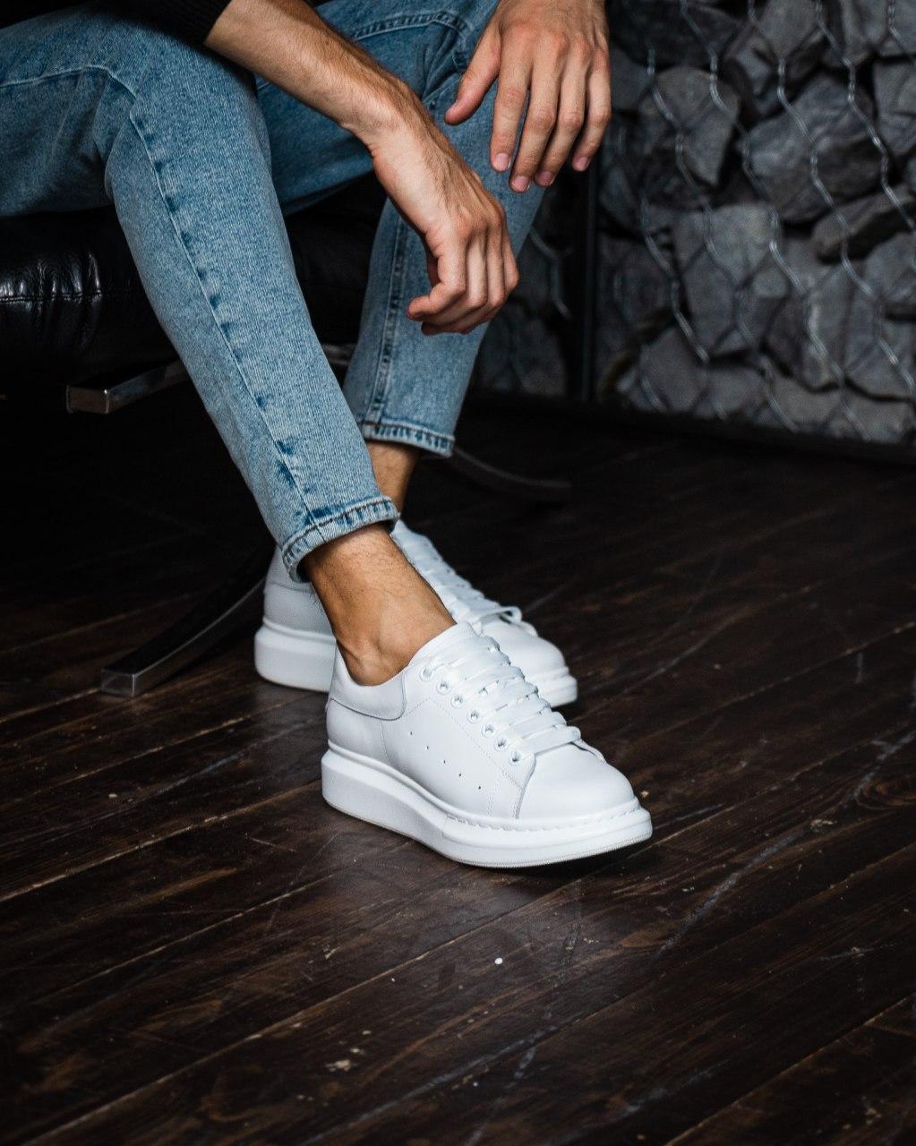 Alexander McQueen Low Triple White