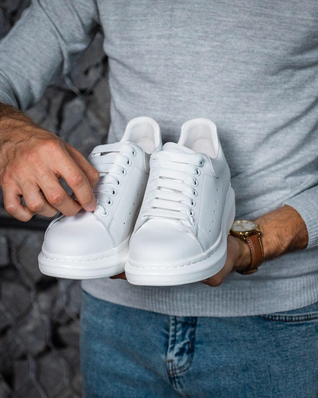 Alexander McQueen Low Triple White