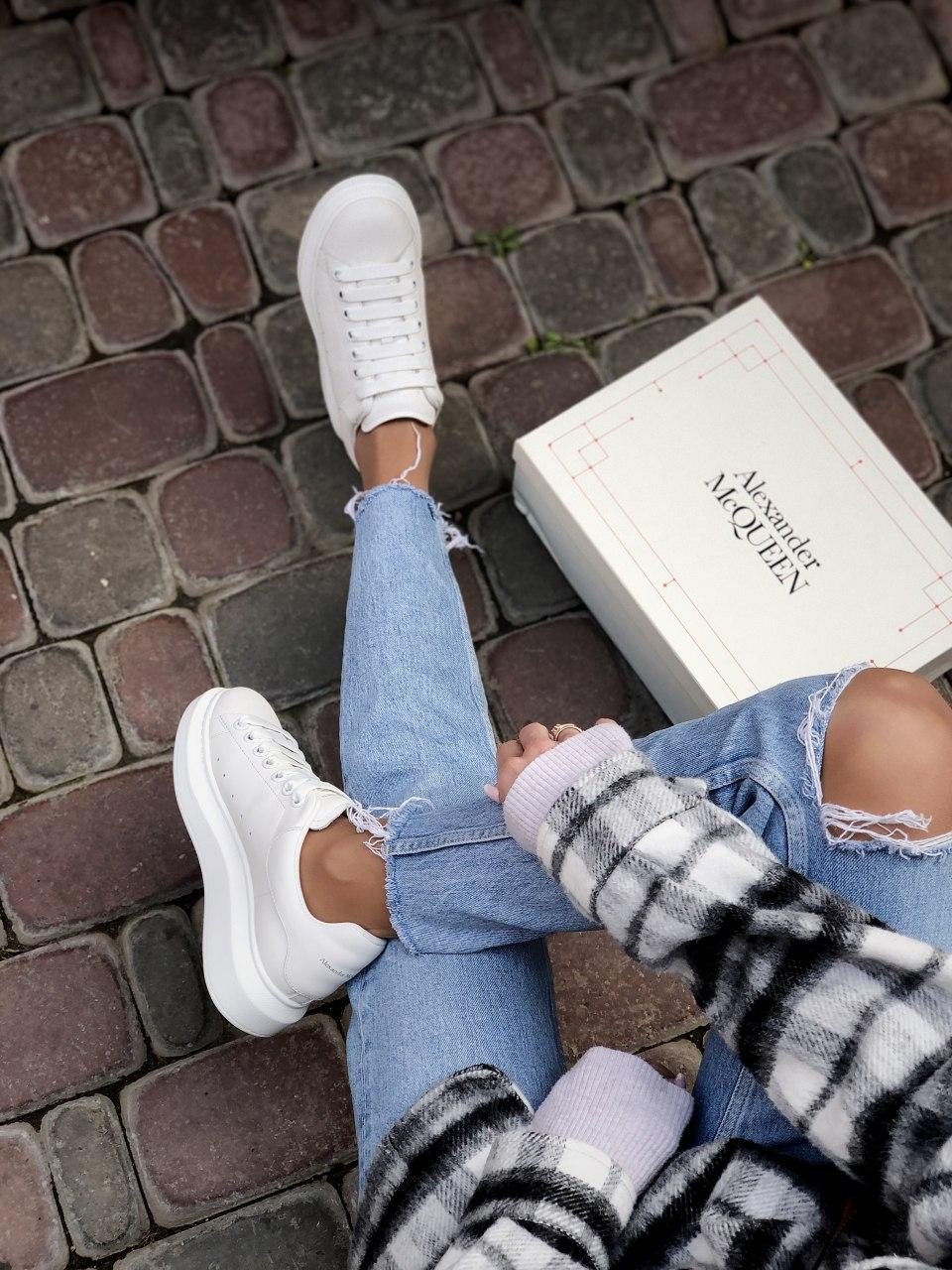 Alexander McQueen Low Triple White