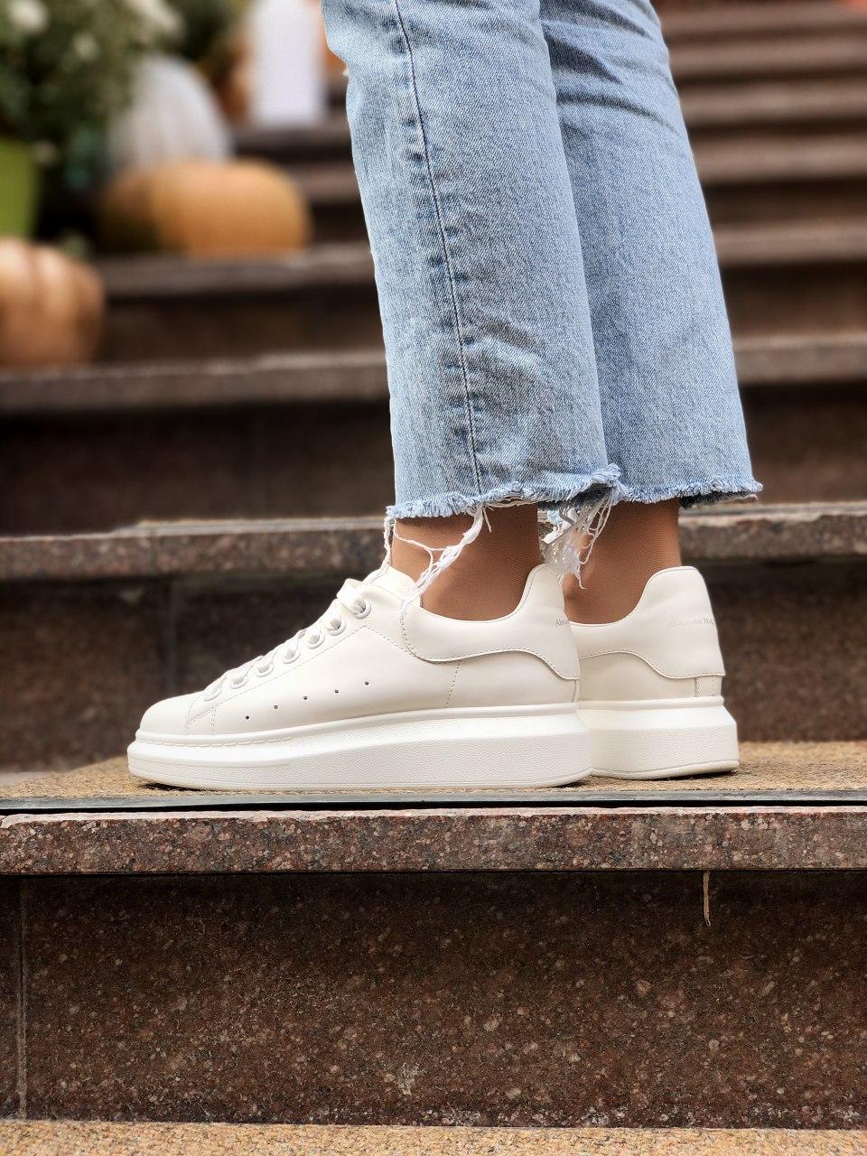 Alexander McQueen Low Triple White