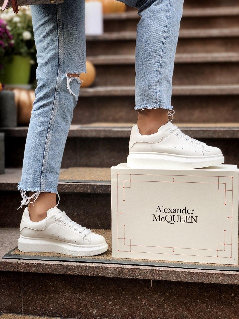 Alexander McQueen Low Triple White