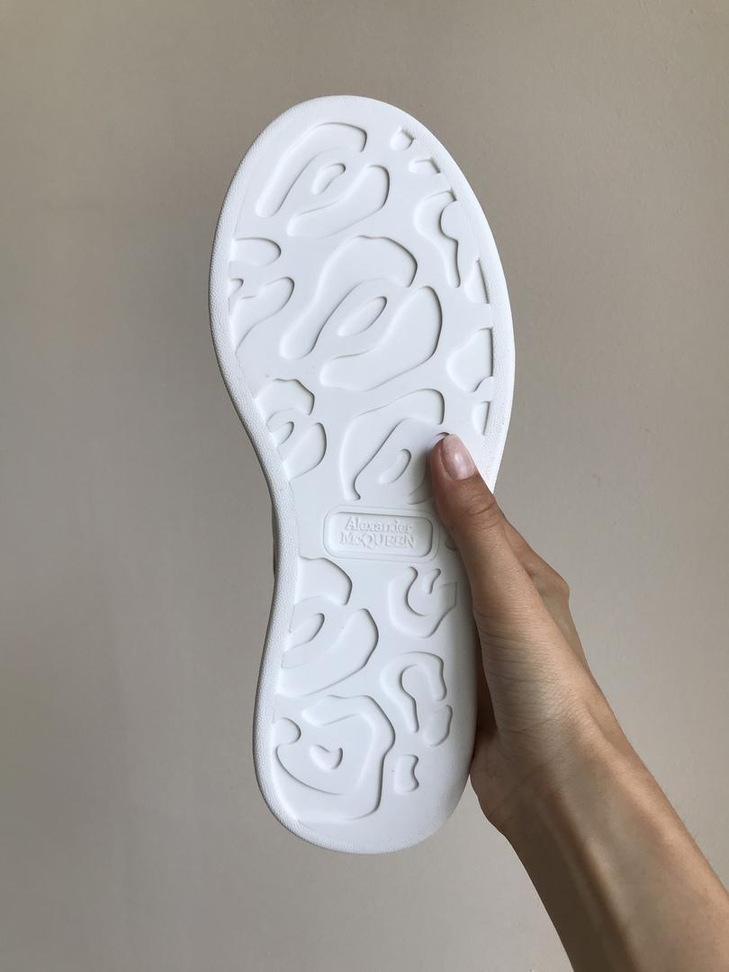 Alexander McQueen Low Triple White