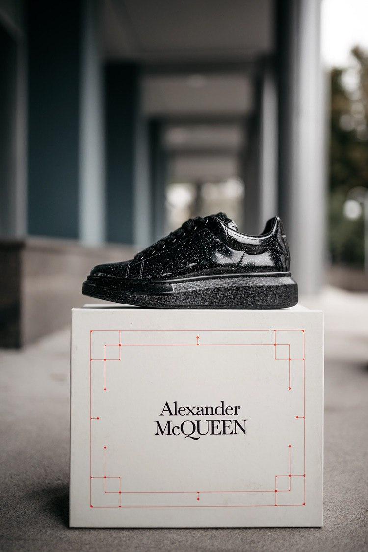 Alexander McQueen Low Galaxy Black