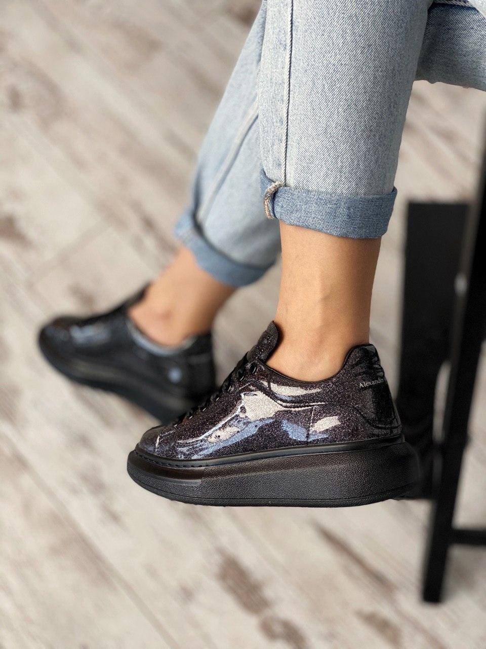 Alexander McQueen Low Galaxy Black