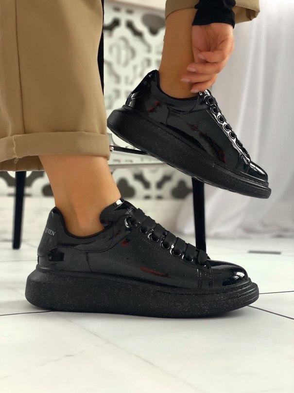 Alexander McQueen Low Galaxy Black