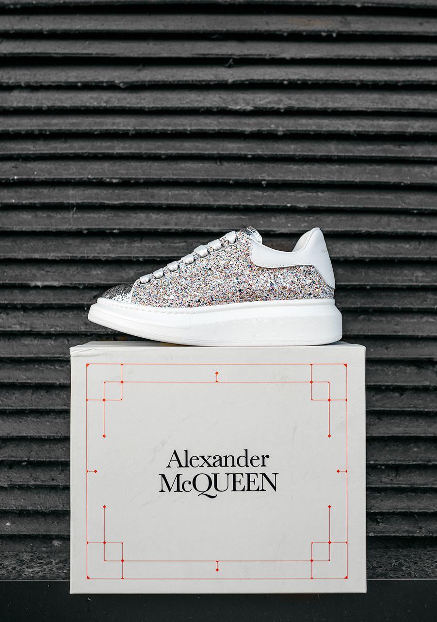 Alexander McQueen Low Lace-Up Glitter Leather