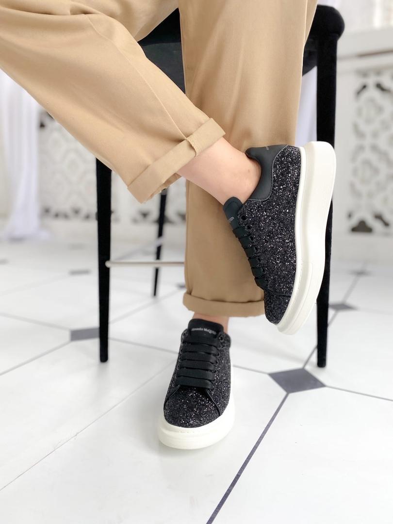 Alexander McQueen Low Glitter Black White