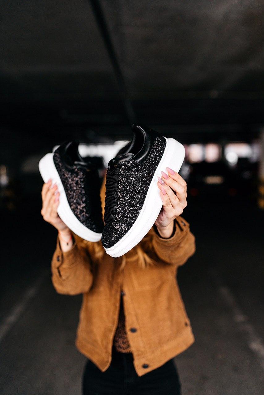 Alexander McQueen Low Glitter Black White