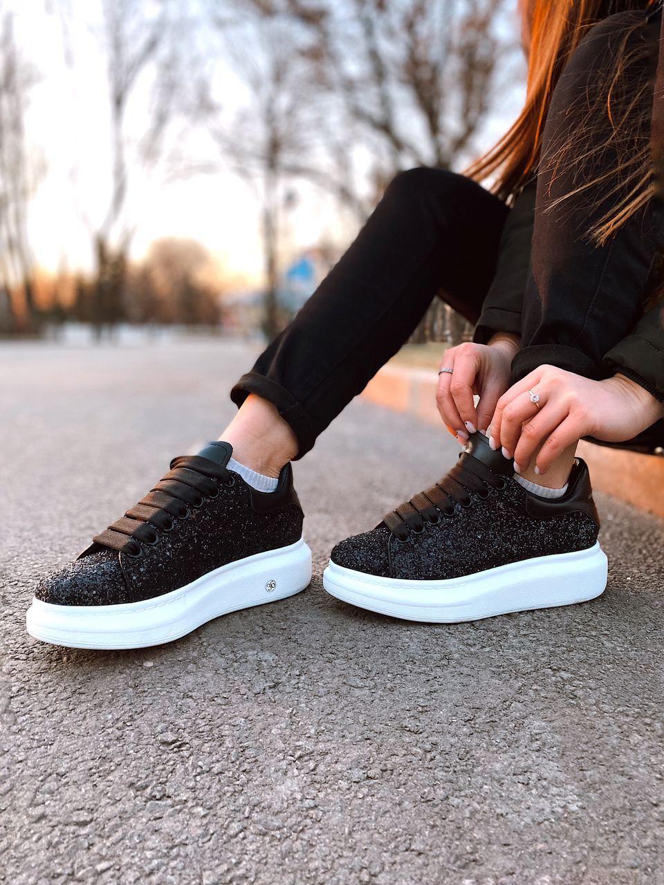 Alexander McQueen Low Glitter Black White