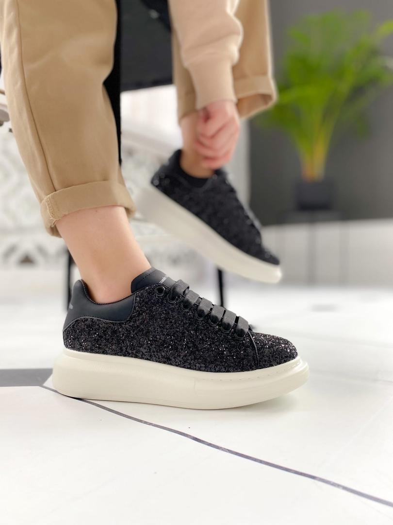 Alexander McQueen Low Glitter Black White