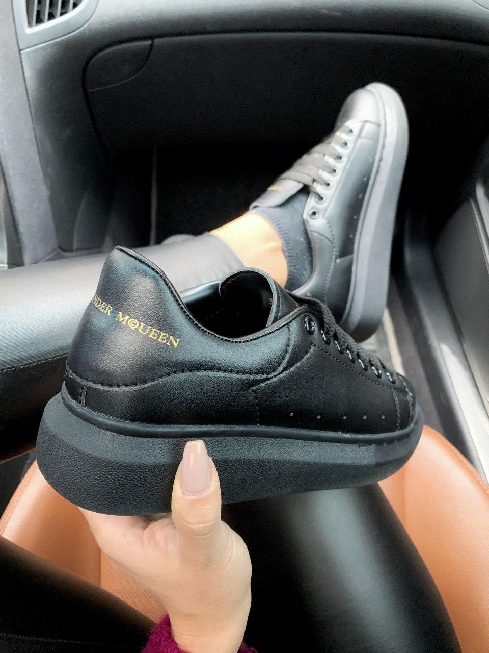 Alexander McQueen Low Triple Black 2