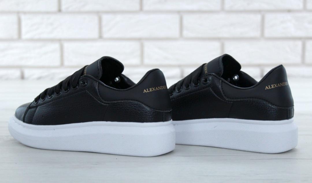 Alexander McQueen Low Black White 2