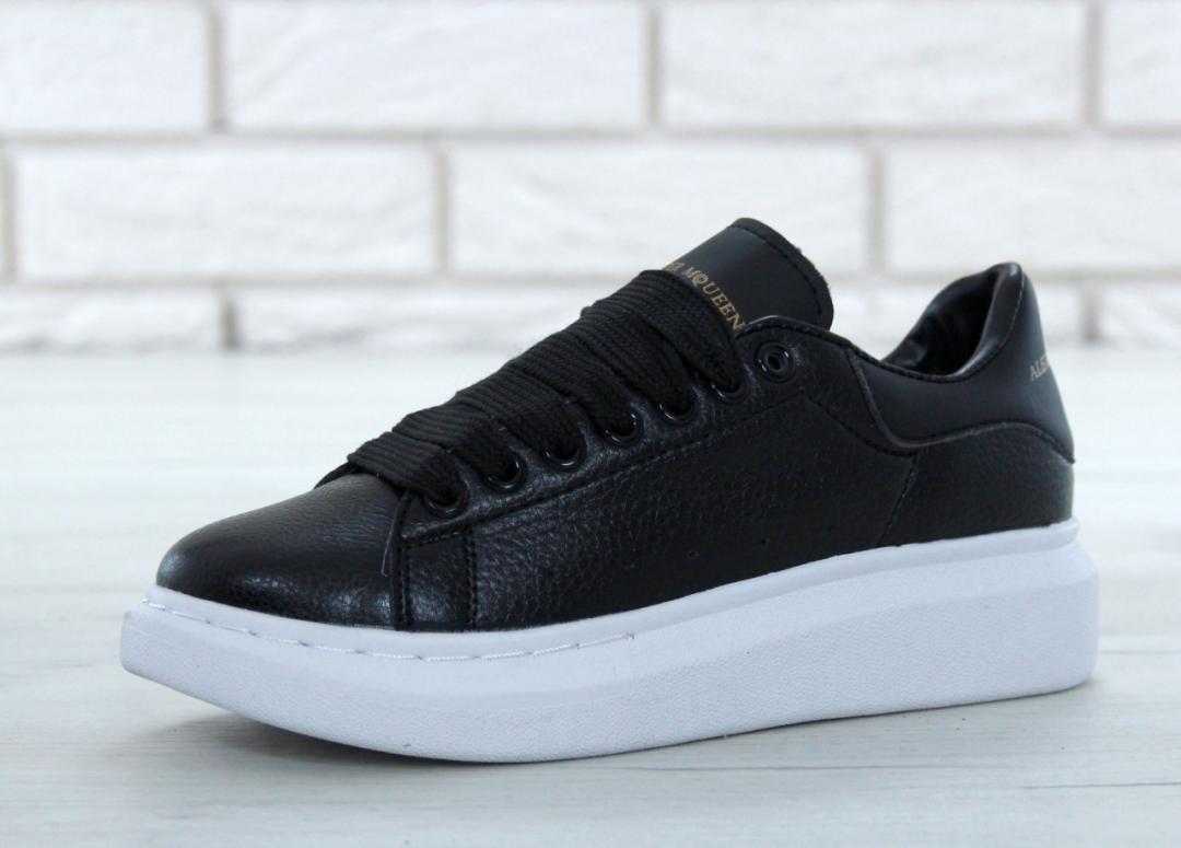 Alexander McQueen Low Black White 2