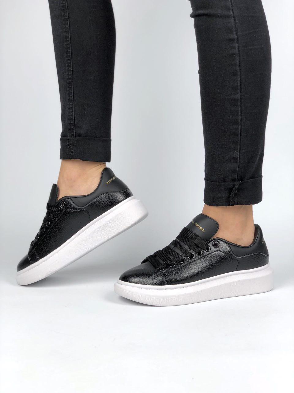 Alexander McQueen Low Black White 2