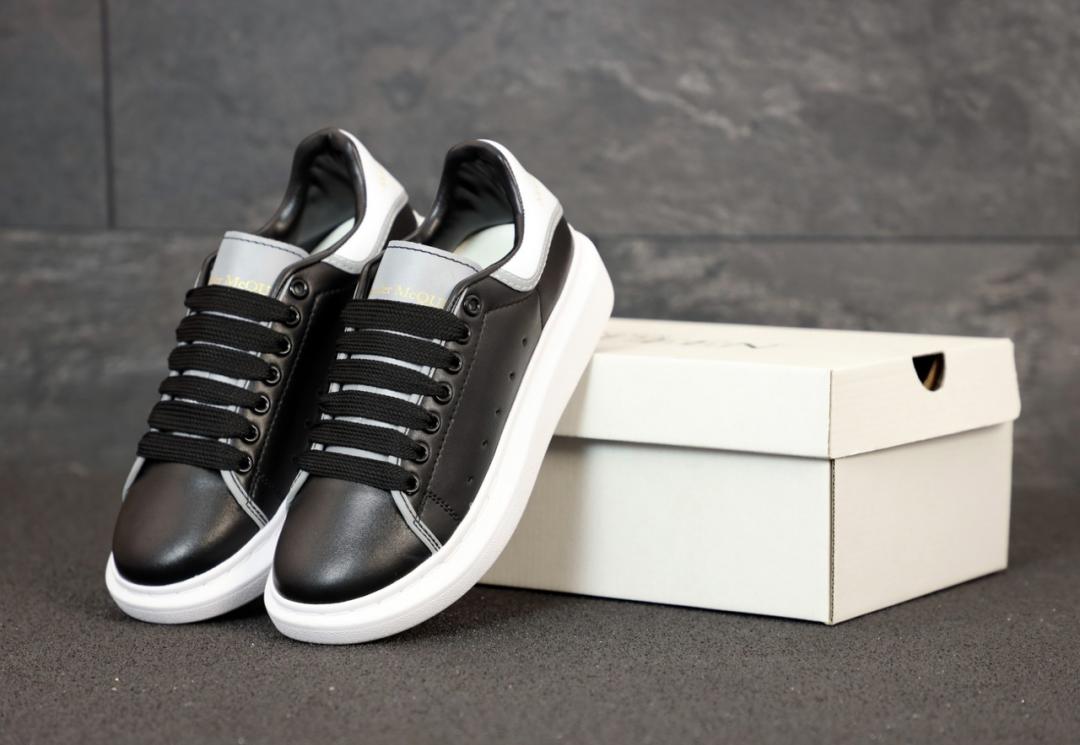 Alexander McQueen Low Black White Reflective