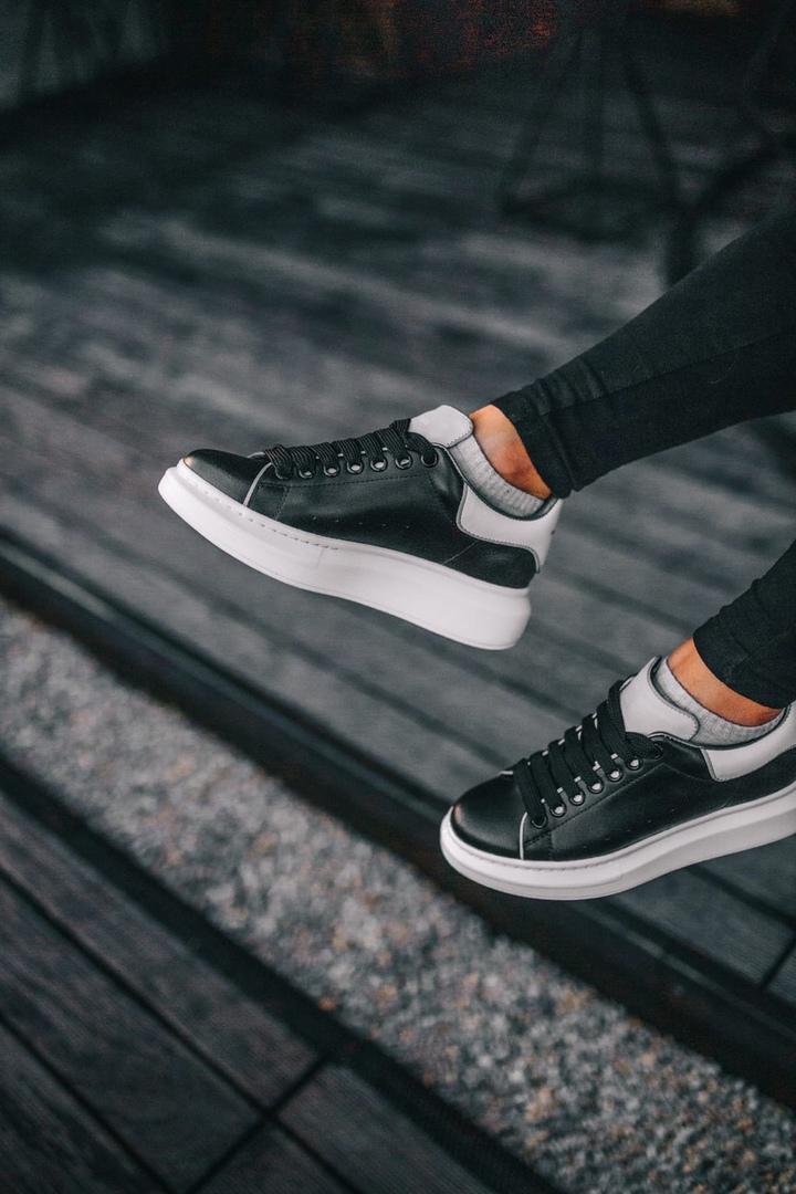 Alexander McQueen Low Black White Reflective