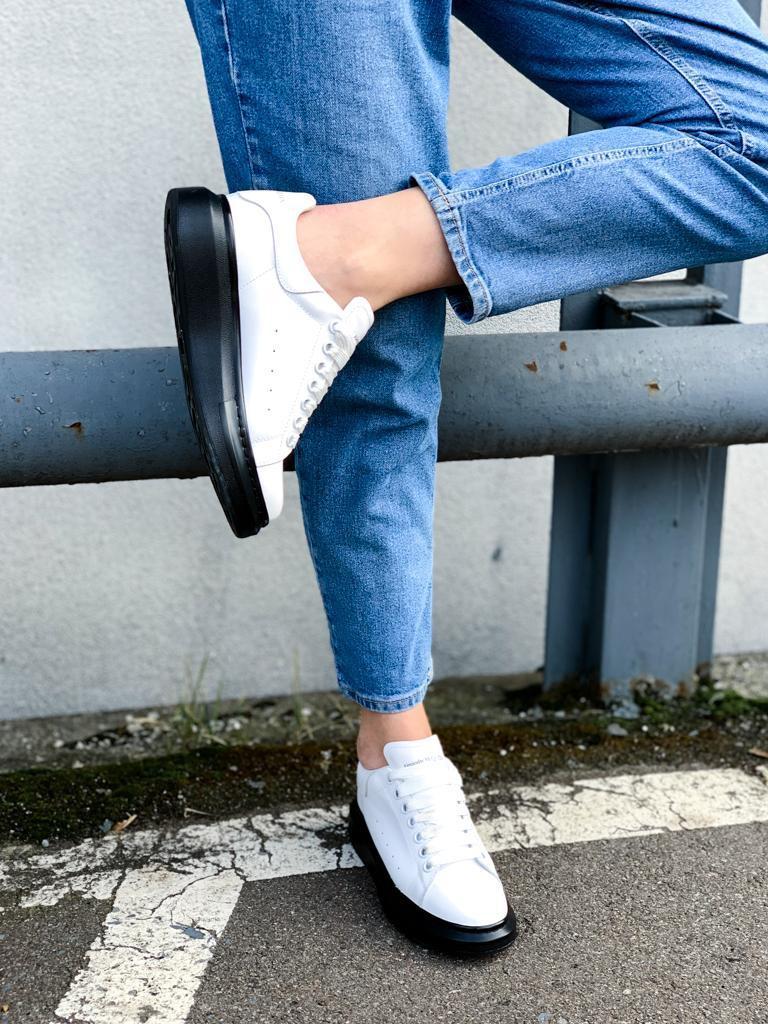 Alexander McQueen Low White Black