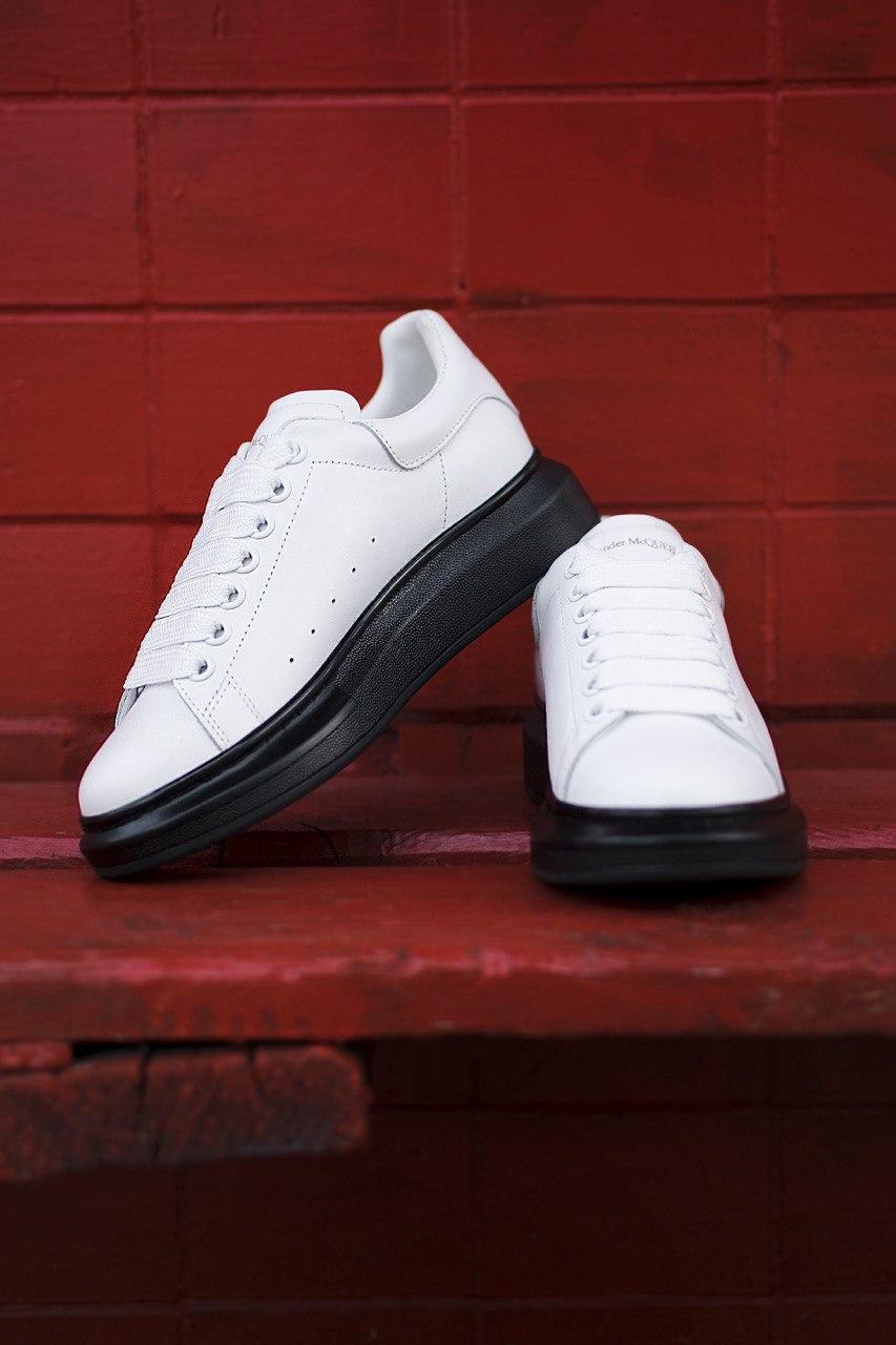 Alexander McQueen Low White Black