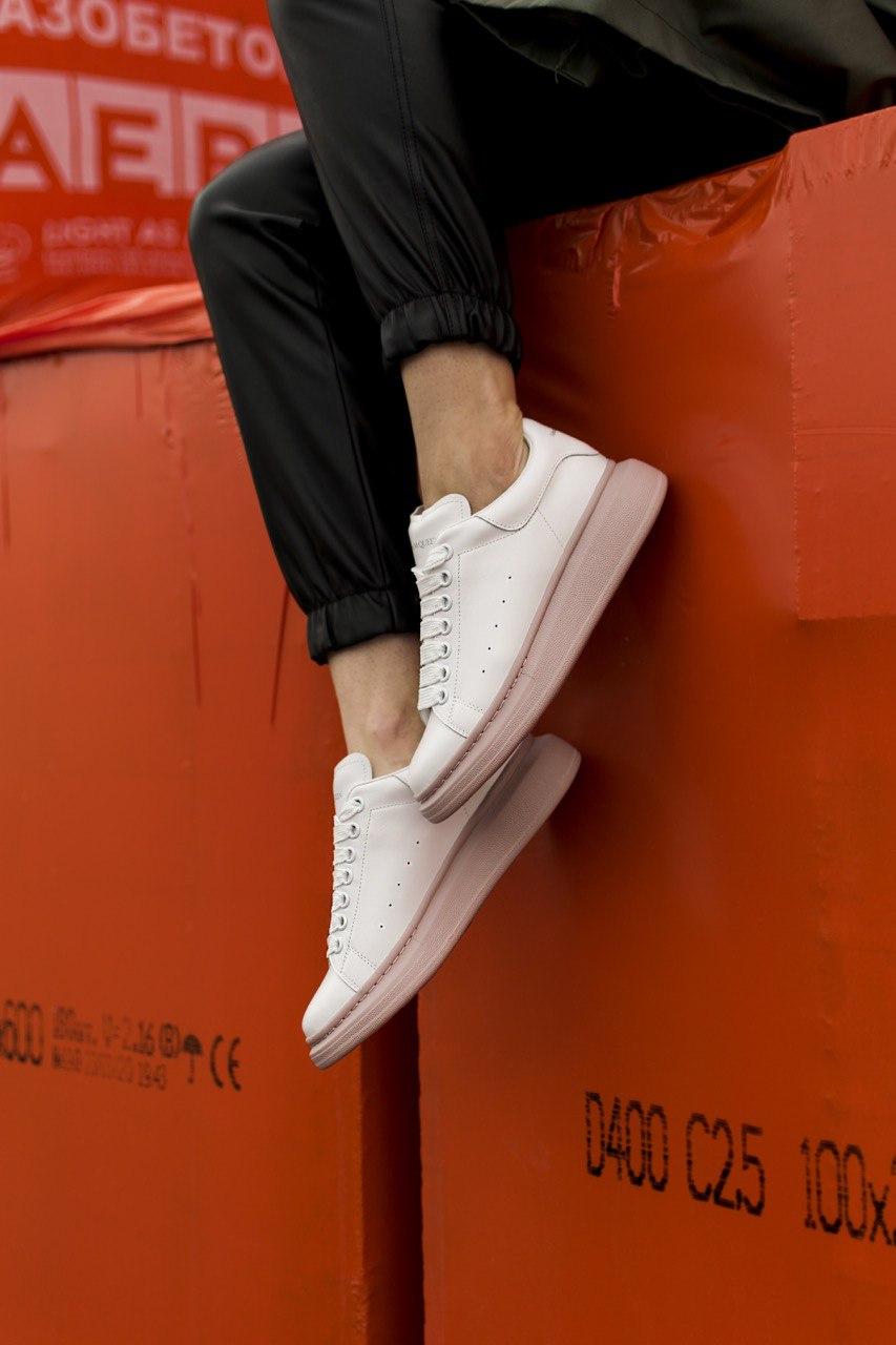 Alexander McQueen Low White Pink 1