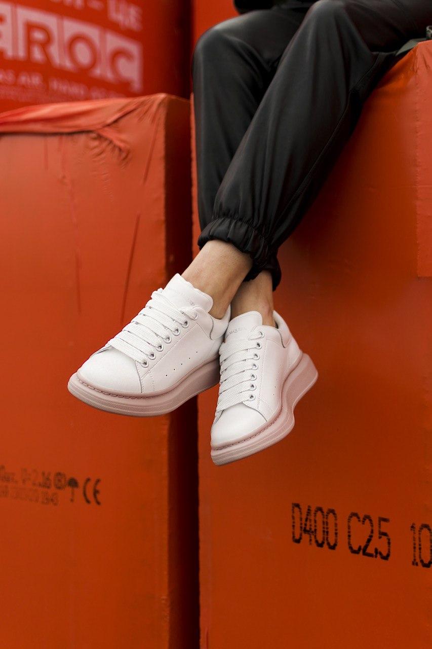 Alexander McQueen Low White Pink 1