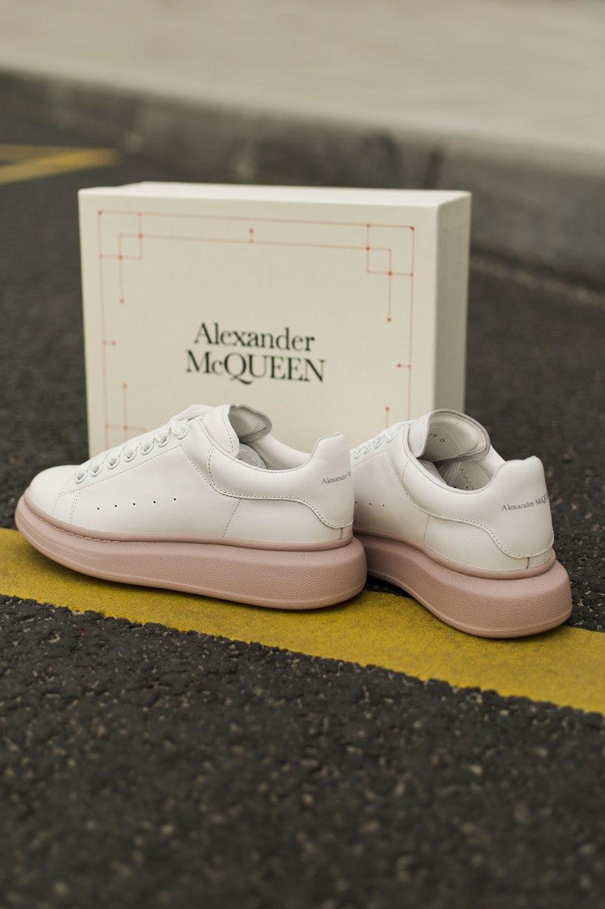 Alexander McQueen Low White Pink 1