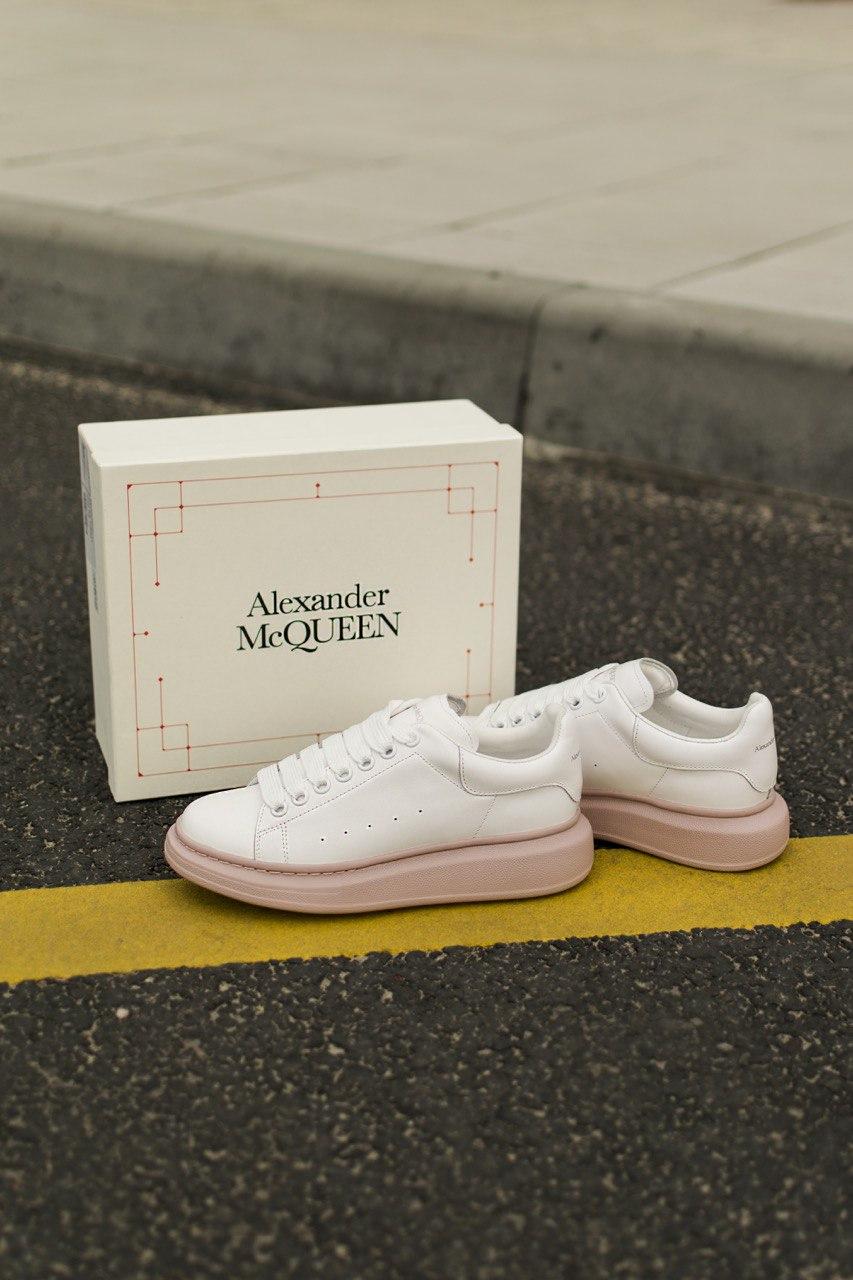 Alexander McQueen Low White Pink 1
