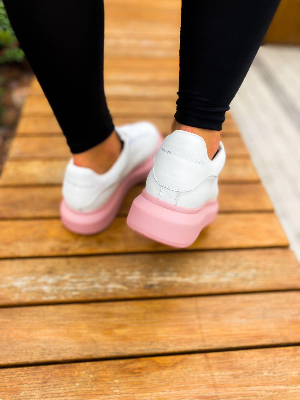 Alexander McQueen Low White Pink 1
