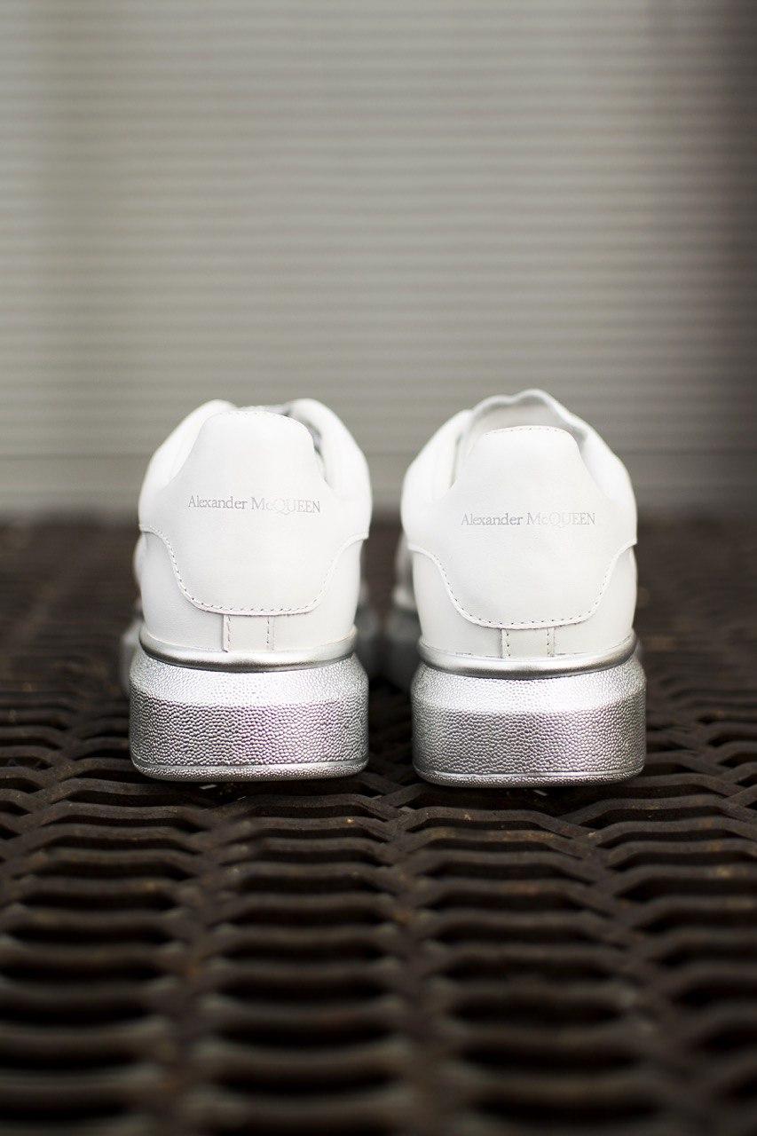 Alexander McQueen Low White Silver