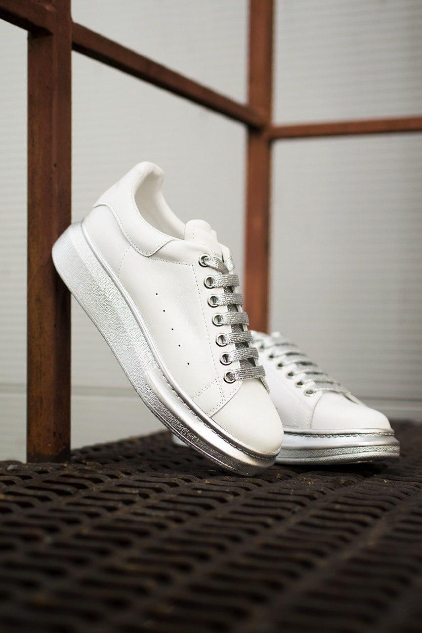 Alexander McQueen Low White Silver