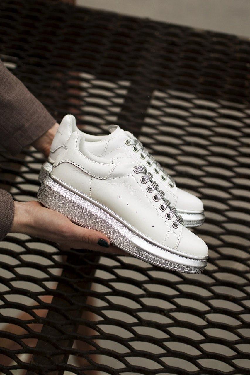 Alexander McQueen Low White Silver