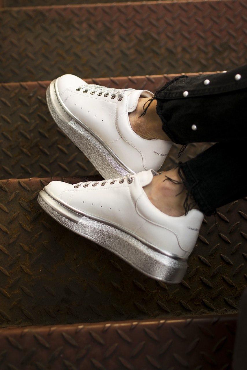 Alexander McQueen Low White Silver