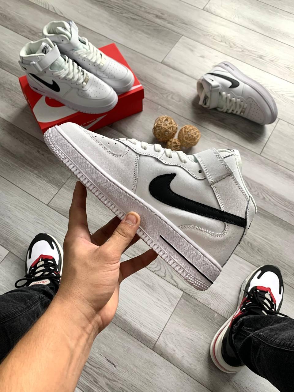 Nike Air Force 1 Mid Black White