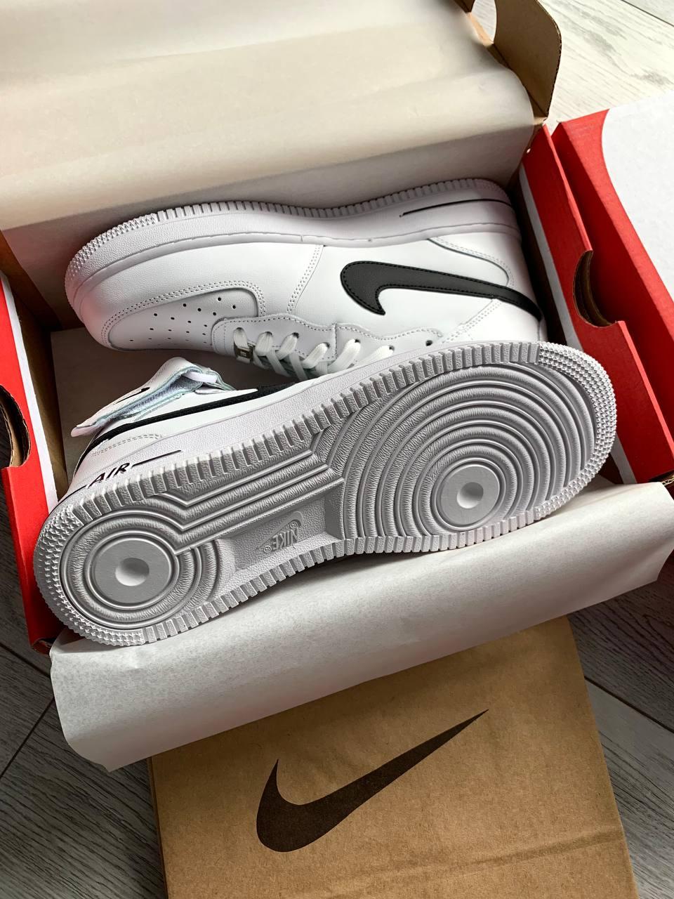 Nike Air Force 1 Mid Black White